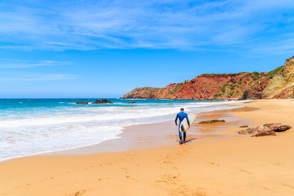 mejores-lugares-surf-en-portugal-algarve